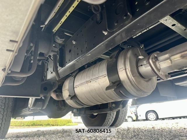 Mitsubishi ROSA 2023-07 7963634-28