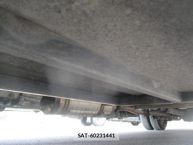 Mitsubishi ROSA 2006-07 8075424-9