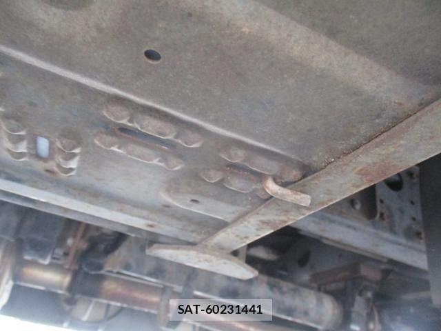 Mitsubishi ROSA 2006-07 8075424-10