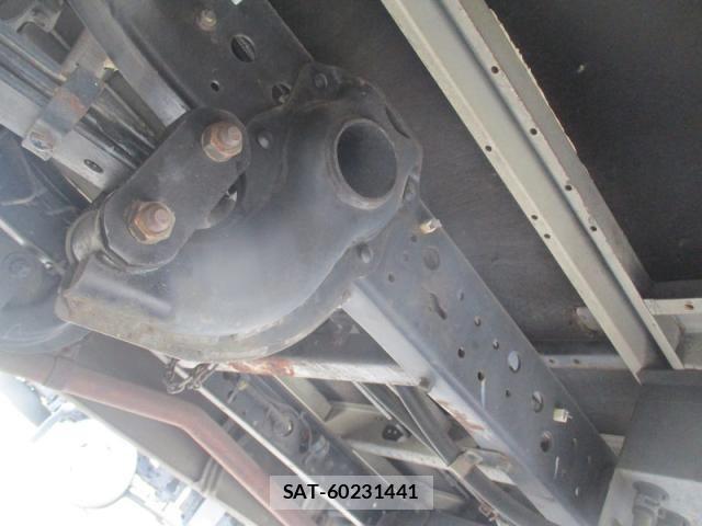 Mitsubishi ROSA 2006-07 8075424-14