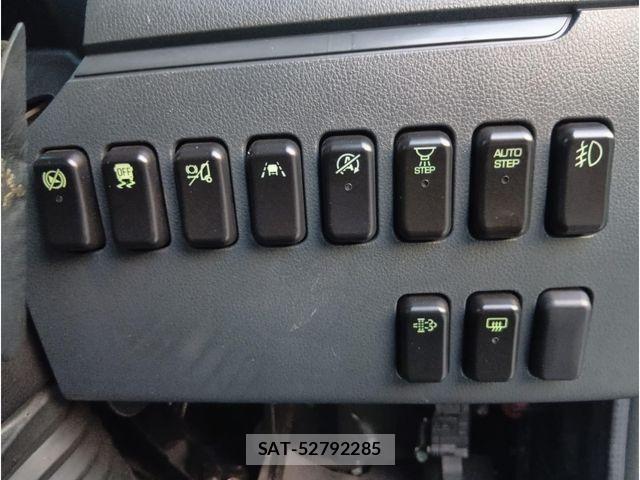 Mitsubishi ROSA 2023-02 8075422-16