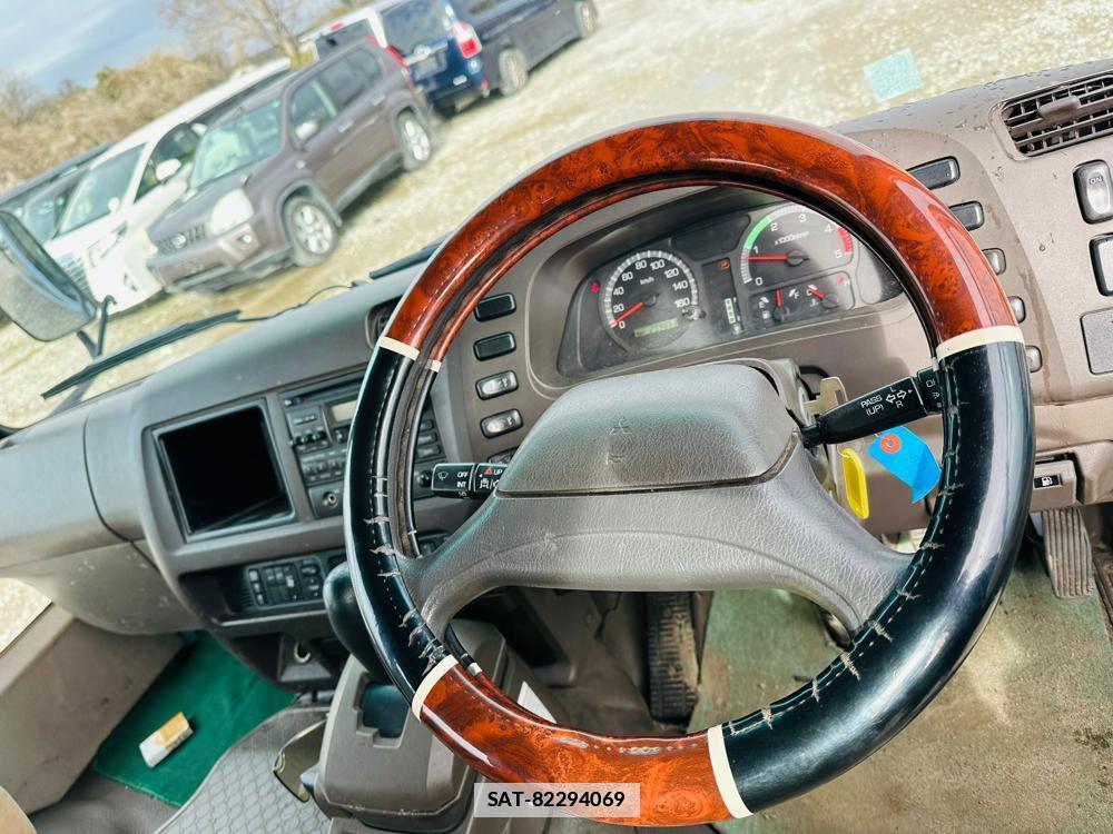 Mitsubishi ROSA 2011-11 3707348-11