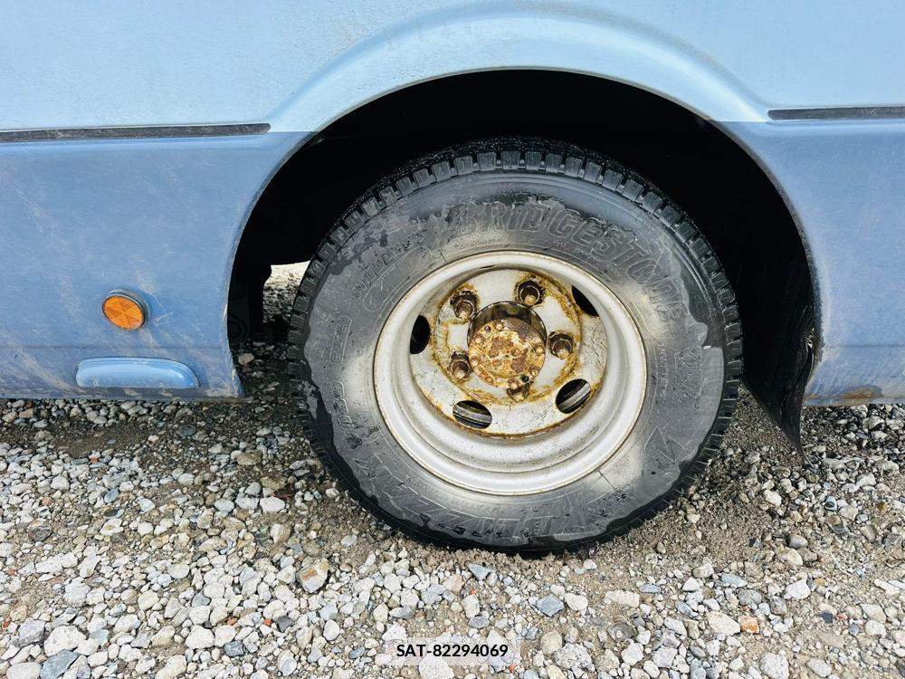 Mitsubishi ROSA 2011-11 3707348-22