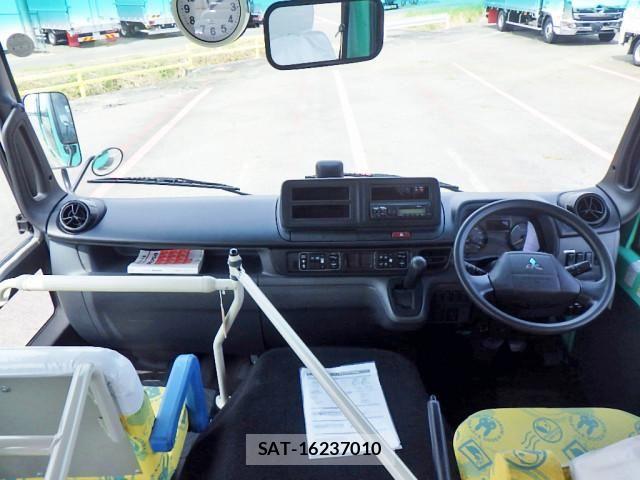Mitsubishi ROSA 2019-12 8231655-15