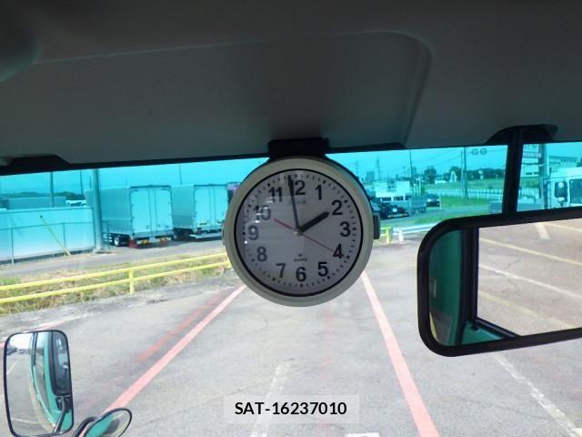 Mitsubishi ROSA 2019-12 8231655-17