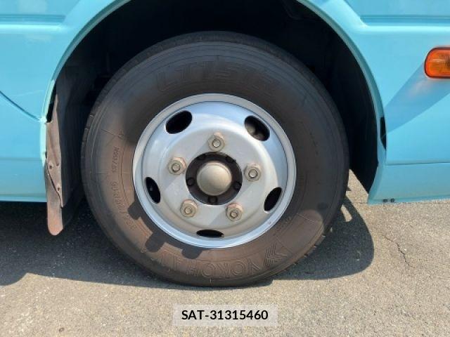 Mitsubishi ROSA 2022-04 8337720-9