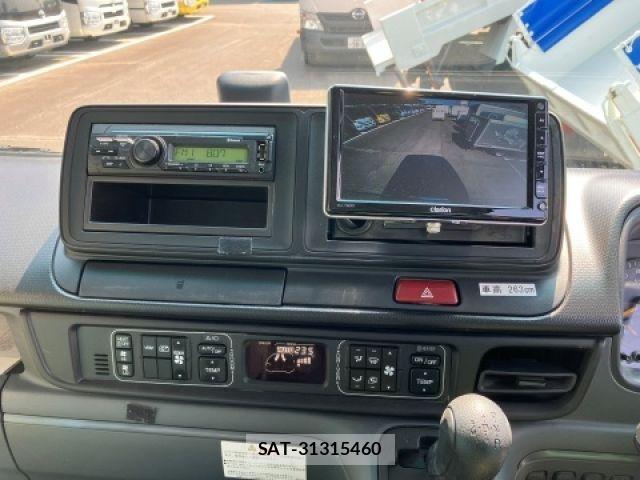 Mitsubishi ROSA 2022-04 8337720-13