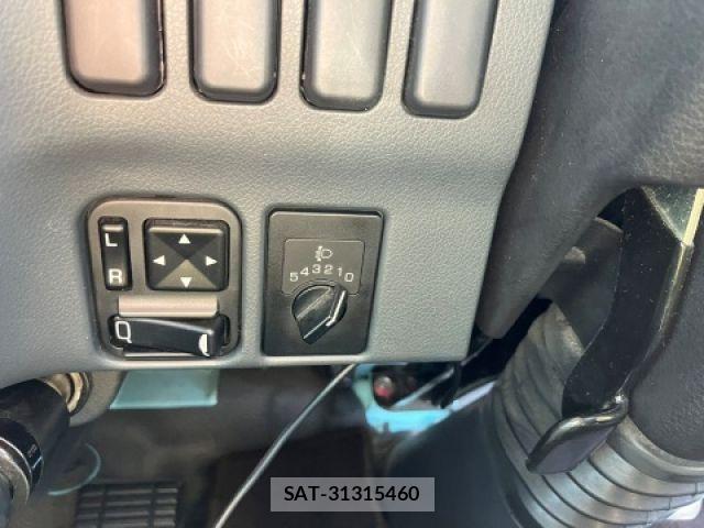 Mitsubishi ROSA 2022-04 8337720-18