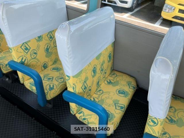 Mitsubishi ROSA 2022-04 8337720-27