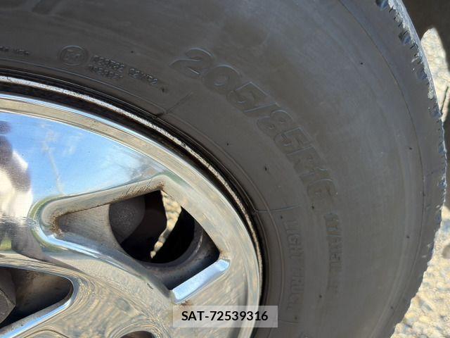Mitsubishi ROSA 2002-06 8334453-16
