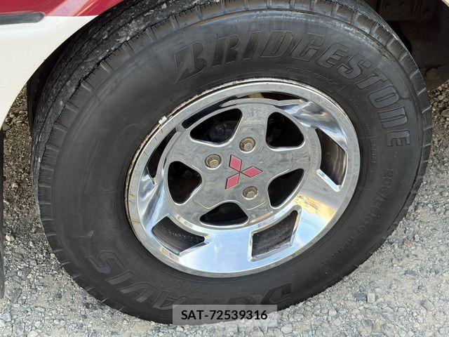Mitsubishi ROSA 2002-06 8334453-17