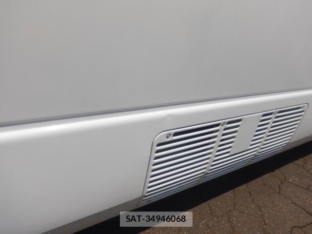 Mitsubishi ROSA 2018-04 8368510-13