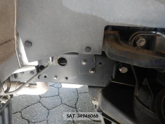 Mitsubishi ROSA 2018-04 8368510-18