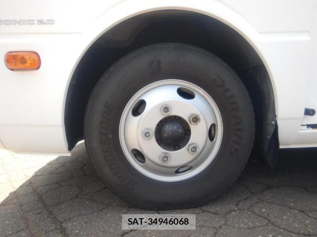 Mitsubishi ROSA 2018-04 8368510-28