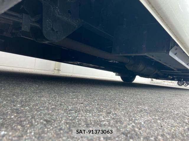 Mitsubishi ROSA 2006-11 8368508-10