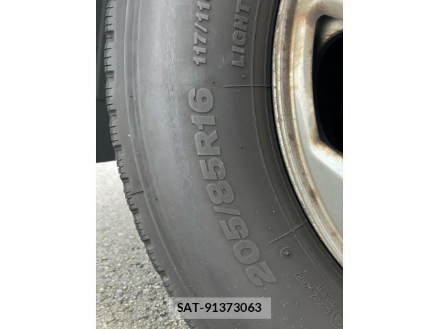 Mitsubishi ROSA 2006-11 8368508-4