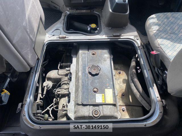 Mitsubishi ROSA 2000-04 8414753-12