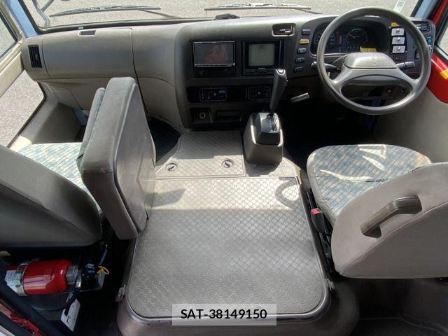Mitsubishi ROSA 2000-04 8414753-4