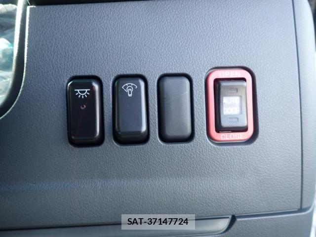 Mitsubishi ROSA 2026-05 8458351-23