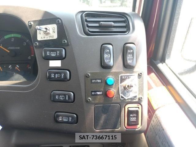 Mitsubishi ROSA 2004-01 8563456-10