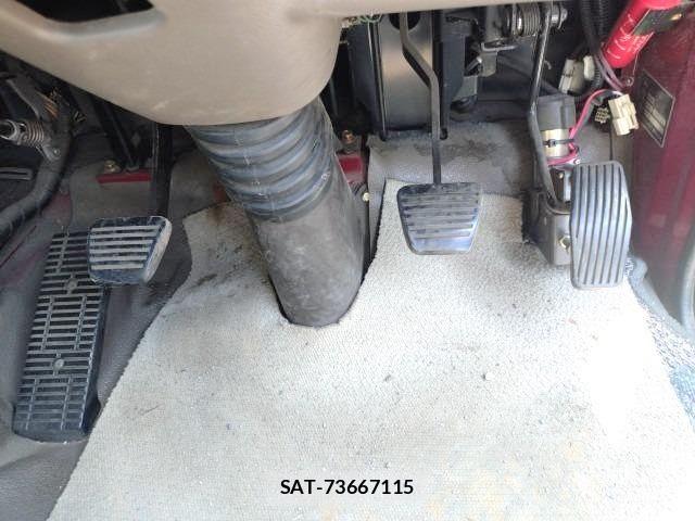 Mitsubishi ROSA 2004-01 8563456-11