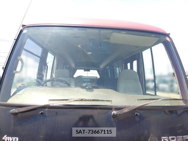 Mitsubishi ROSA 2004-01 8563456-18