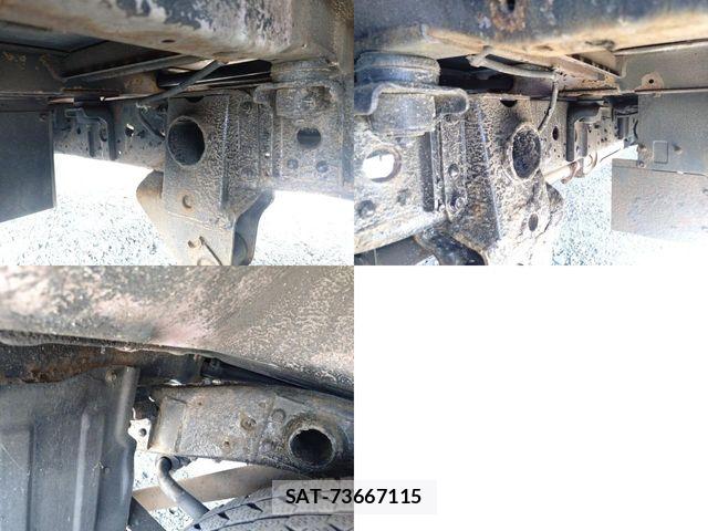 Mitsubishi ROSA 2004-01 8563456-22