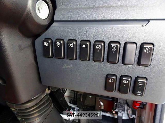 Mitsubishi ROSA 2026-01 8661372-20