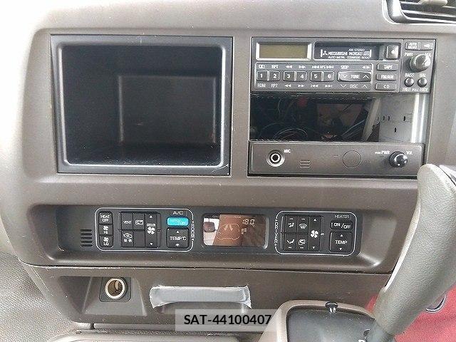 Mitsubishi ROSA 2003-06 8686478-13