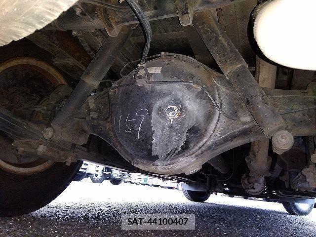 Mitsubishi ROSA 2003-06 8686478-18
