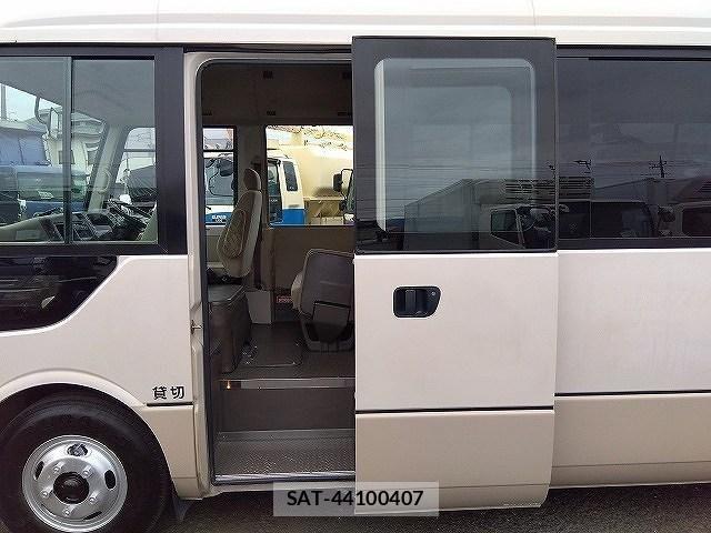 Mitsubishi ROSA 2003-06 8686478-4
