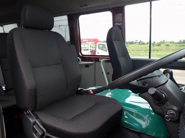 Mitsubishi ROSA 2023-06 8733088-13