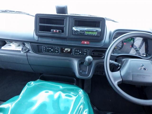 Mitsubishi ROSA 2023-06 8733088-15