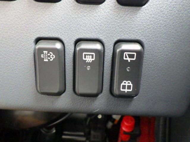 Mitsubishi ROSA 2023-06 8733088-21