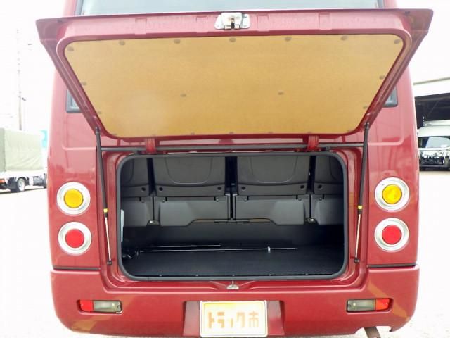 Mitsubishi ROSA 2023-06 8733088-6
