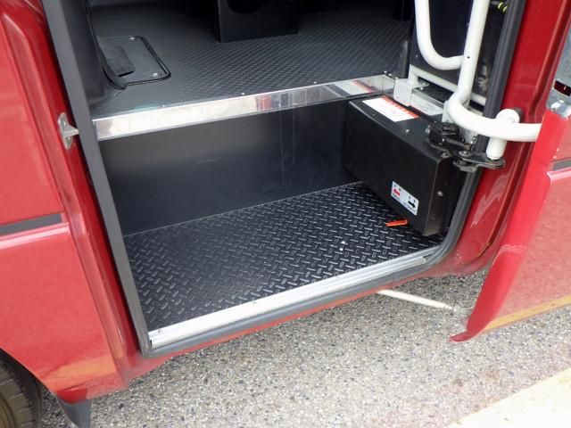 Mitsubishi ROSA 2023-06 8733088-8