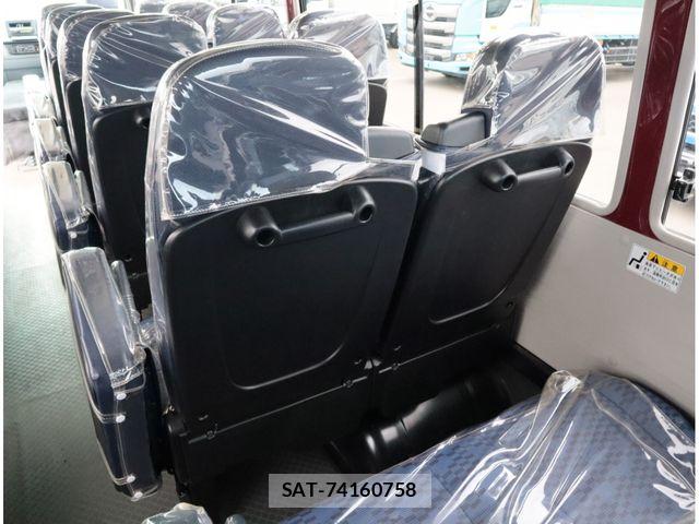 Mitsubishi ROSA 2023-05 8745649-11