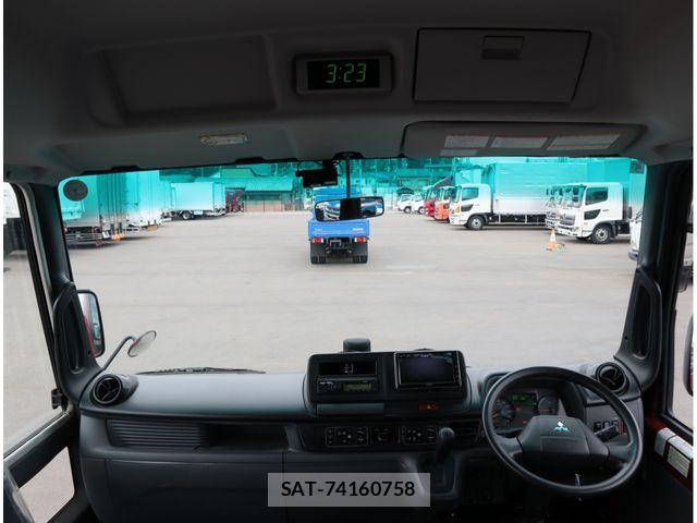 Mitsubishi ROSA 2023-05 8745649-23