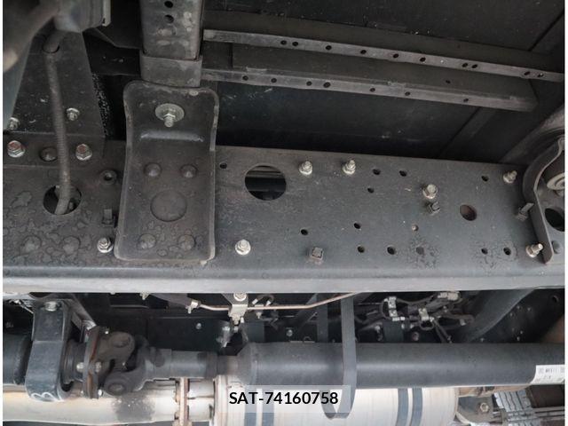 Mitsubishi ROSA 2023-05 8745649-24
