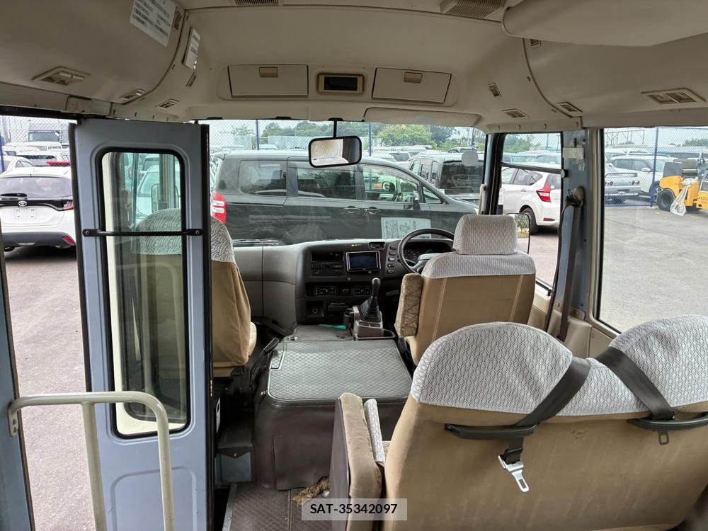 Mitsubishi ROSA 2008-05 8883197-9