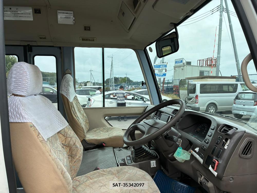 Mitsubishi ROSA 2008-05 8883197-10