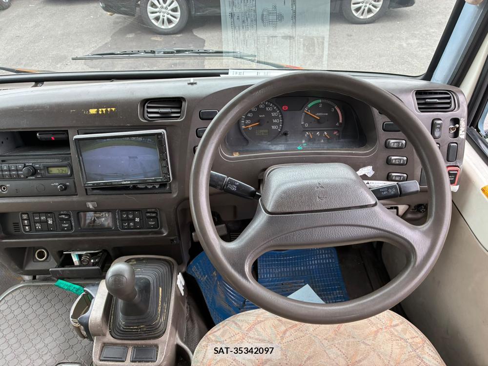 Mitsubishi ROSA 2008-05 8883197-13