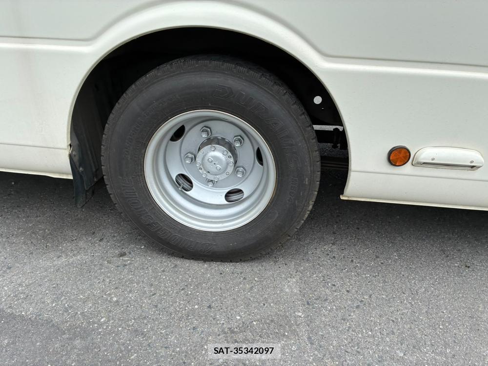 Mitsubishi ROSA 2008-05 8883197-26