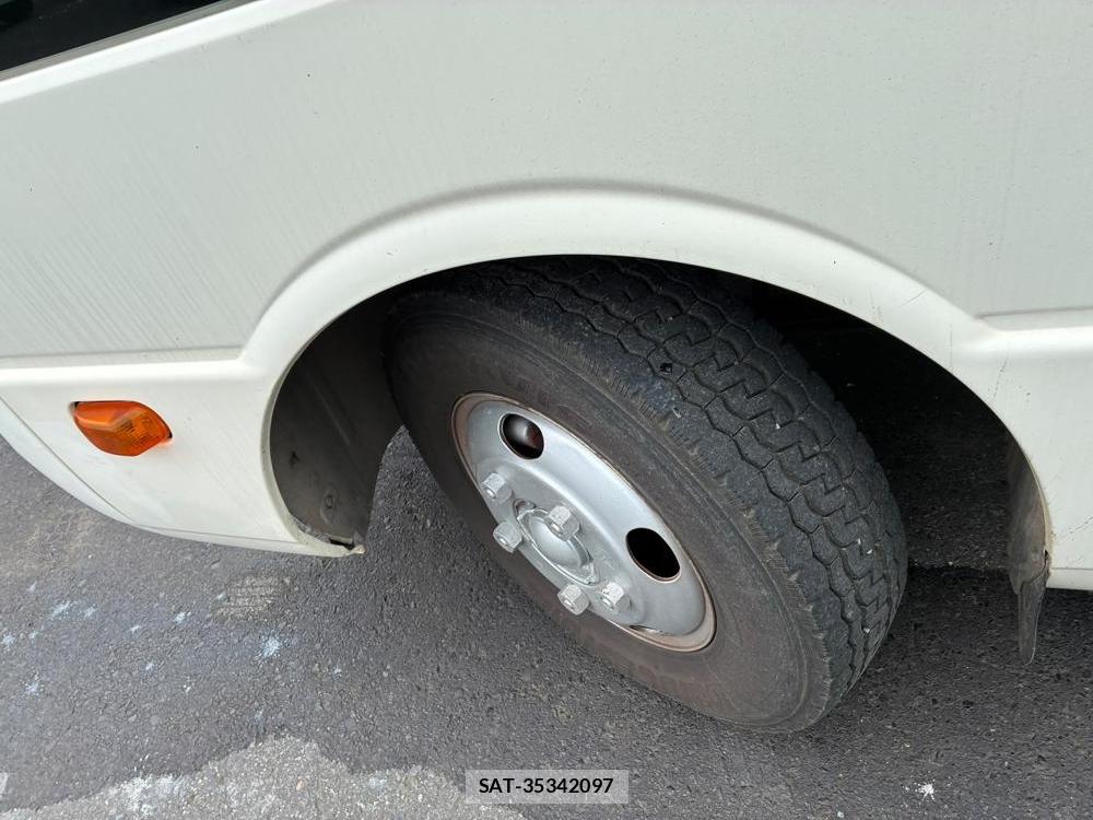 Mitsubishi ROSA 2008-05 8883197-36