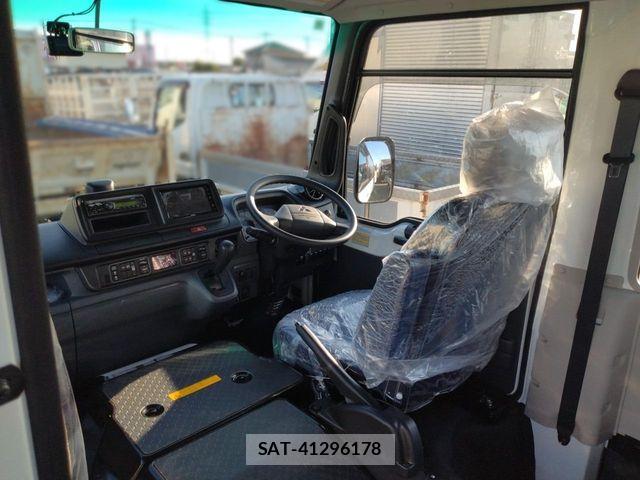 Mitsubishi ROSA 2026-02 8246577-15