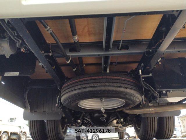Mitsubishi ROSA 2026-02 8246577-19