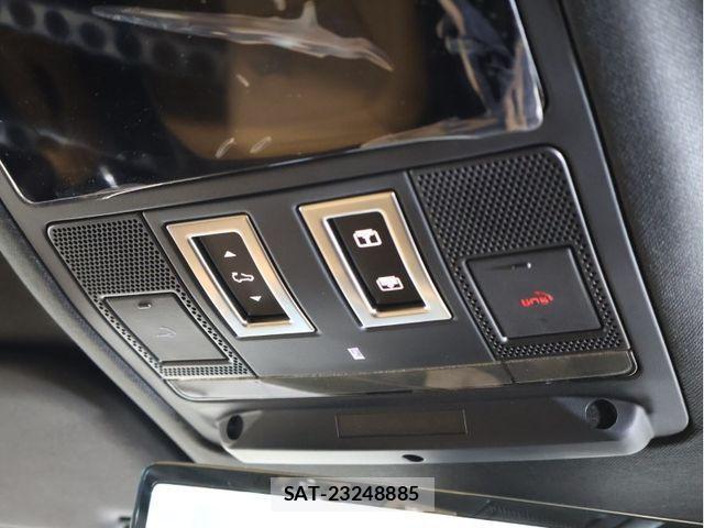 ROVER DEFENDER 2024-11 924248-19