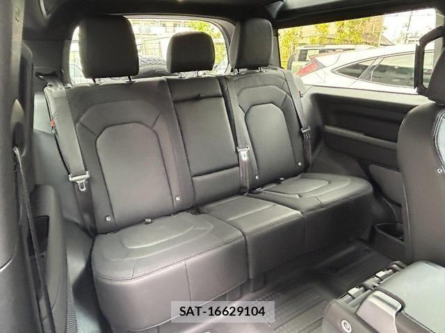 ROVER DEFENDER 2024-07 1169688-16