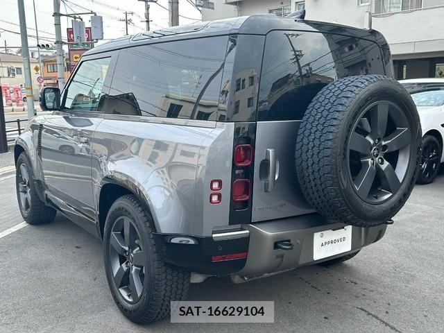 ROVER DEFENDER 2024-07 1169688-5