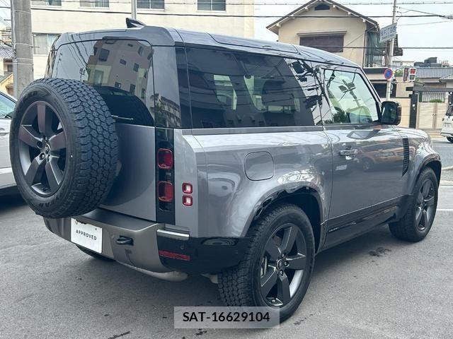 ROVER DEFENDER 2024-07 1169688-6
